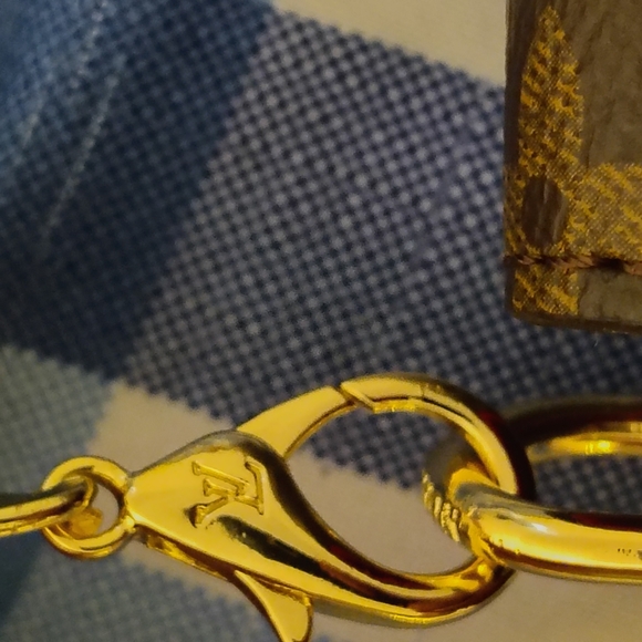 Louis Vuitton Monogram Wallet with Gold Chain and Red Interior - Picture 5 of 5